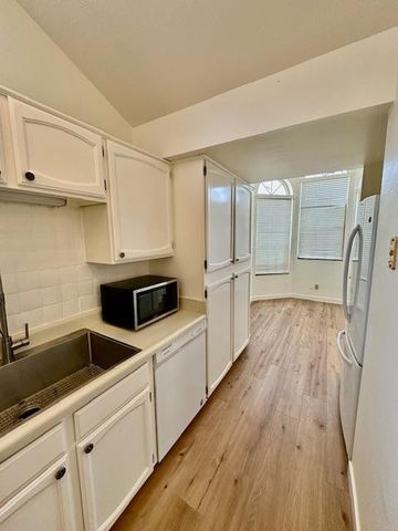 4302 N 29th Way, Phoenix, AZ 85016