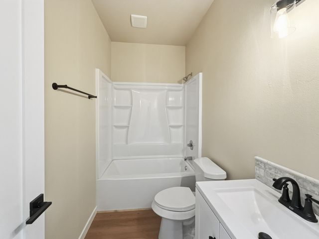 310 Eastland, Iredell, TX 76649