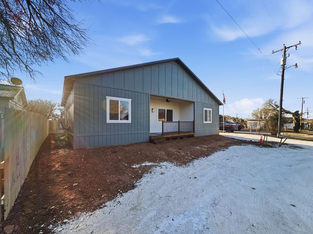 310 Eastland, Iredell, TX 76649