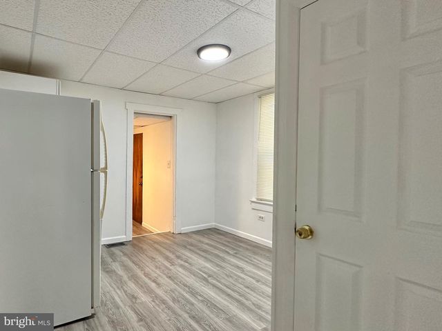 28 PARK LANE, Hamilton, NJ 08609