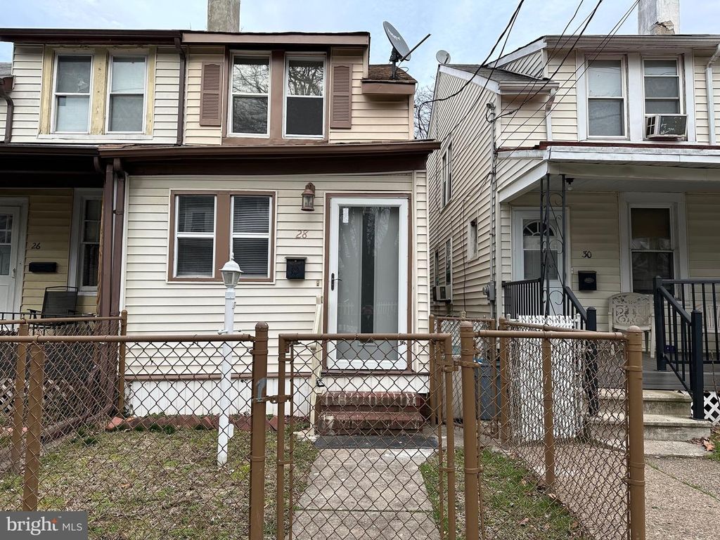 28 PARK LANE, Hamilton, NJ 08609