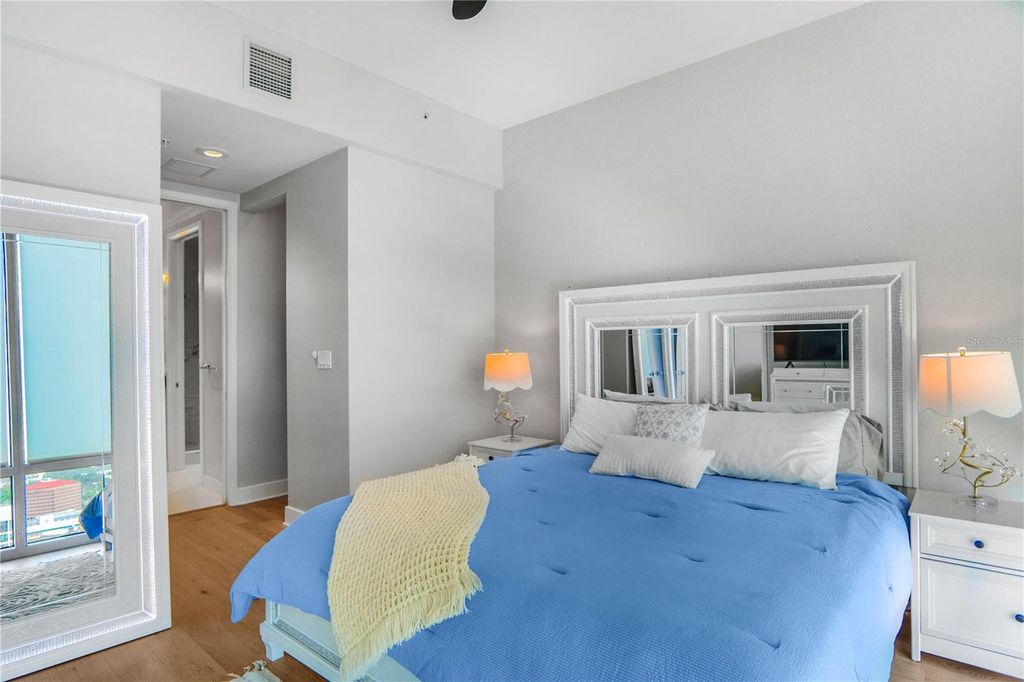 Image 14 of property listing at 150 E ROBINSON STREET 2608, Orlando, FL 32801