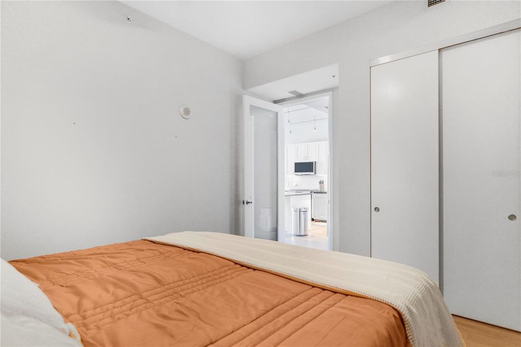 Image 21 of property listing at 150 E ROBINSON STREET 2608, Orlando, FL 32801