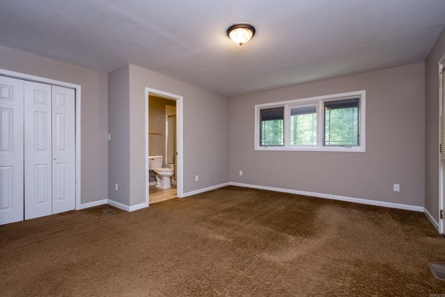 5 Trevino Drive, Maumelle, AR 72113