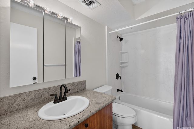 1617 Kapiolani Boulevard 1004, Honolulu, HI 96814