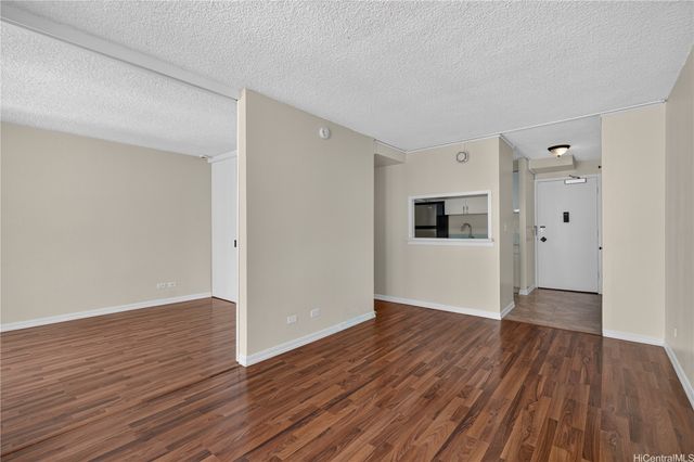 1617 Kapiolani Boulevard 1004, Honolulu, HI 96814