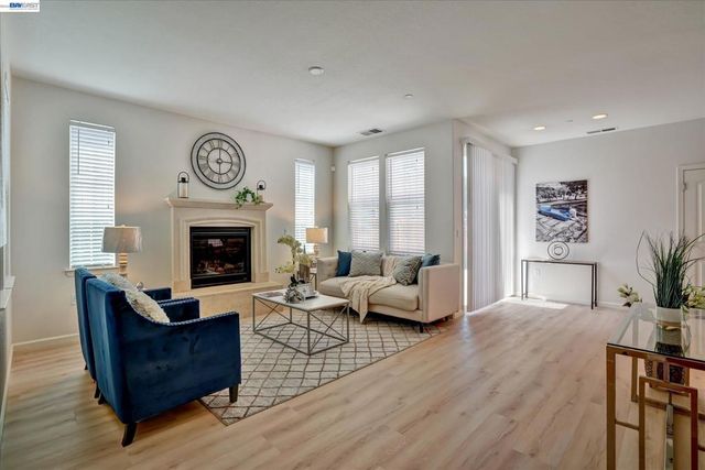 321 Cortona Way, Brentwood, CA 94513