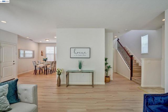 321 Cortona Way, Brentwood, CA 94513
