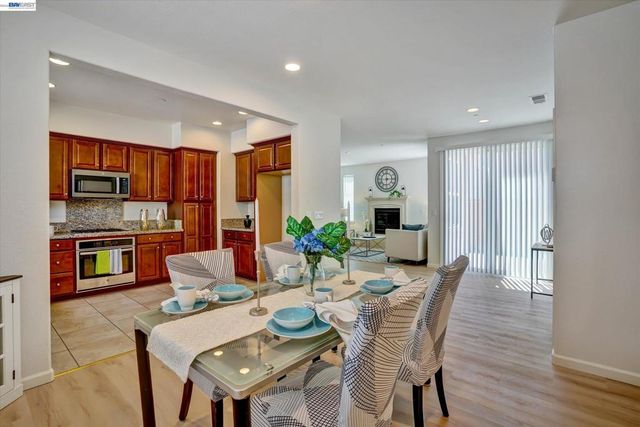 321 Cortona Way, Brentwood, CA 94513