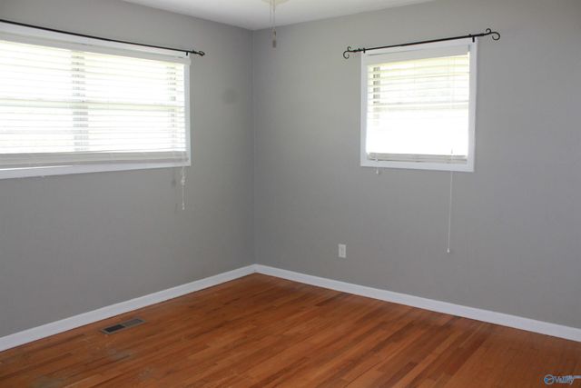 309 Star Street SW, Hartselle, AL 35640