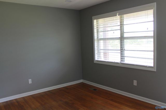 309 Star Street SW, Hartselle, AL 35640