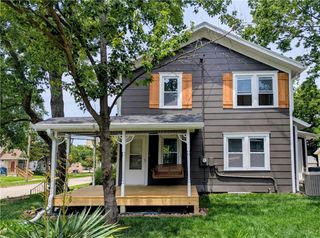 226 S Chestnut Street, Olathe, KS 66061