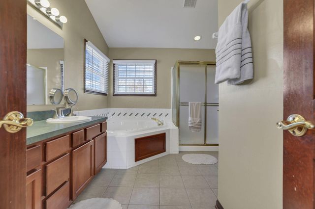 115 Keystoner Way, Delaware, OH 43015