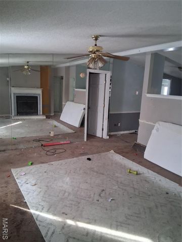 4671 Chinkapin Lane, High Ridge, MO 63049