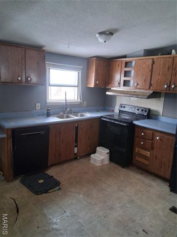 4671 Chinkapin Lane, High Ridge, MO 63049