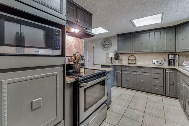 505 Cassandra Street, Howe, TX 75459