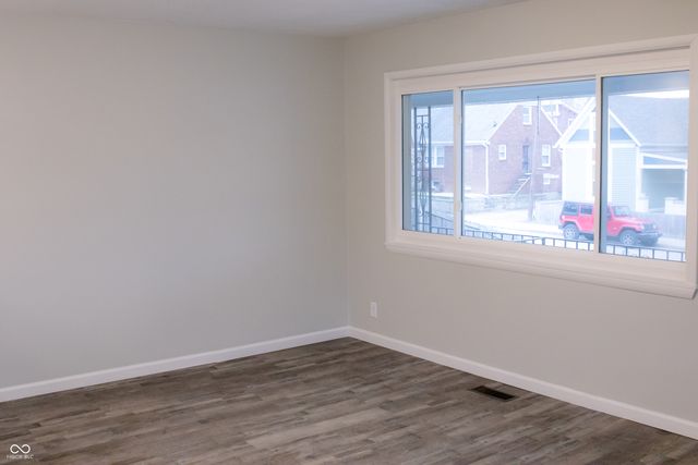 1330 Laurel Street, Indianapolis, IN 46203