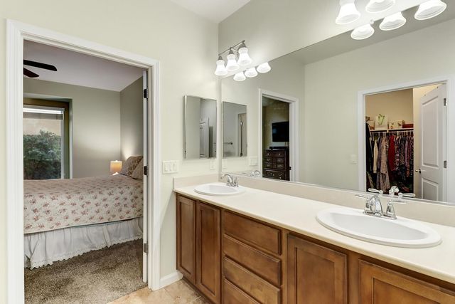 9882 Sheffield Way, Elk Grove, CA 95757