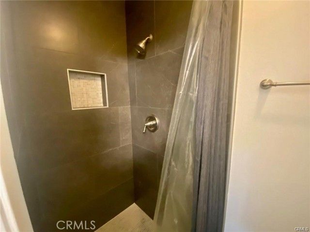 1101 W Macarthur 296, Santa Ana, CA 92707