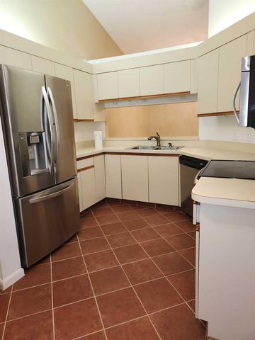 6531 SE Federal Highway F211, Stuart, FL 34997