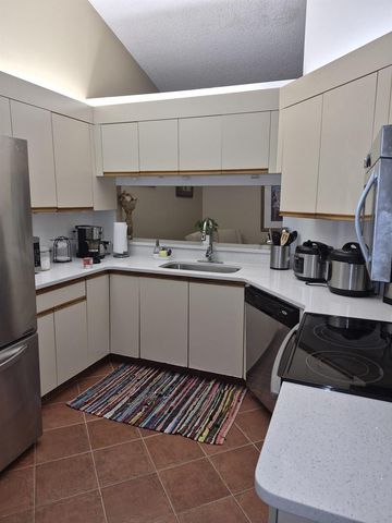6531 SE Federal Highway F211, Stuart, FL 34997