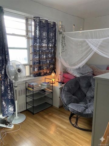 245 Bronx River Road 7F, Yonkers, NY 10704