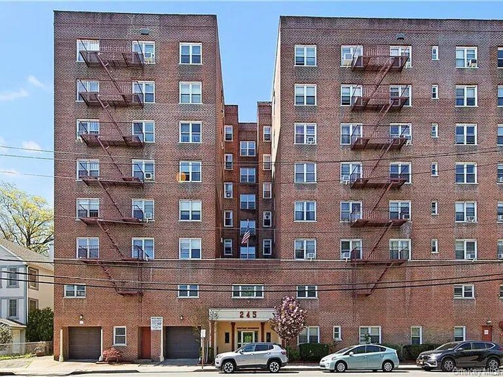 245 Bronx River Road 7F, Yonkers, NY 10704
