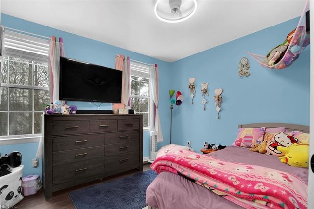 516 Elsie DR, Newport News, VA 23608