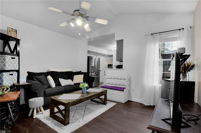 516 Elsie DR, Newport News, VA 23608