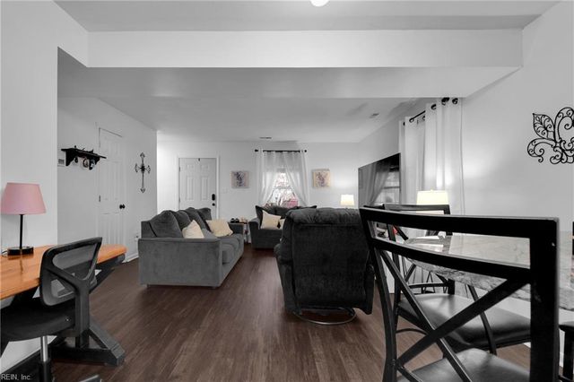 516 Elsie DR, Newport News, VA 23608