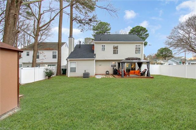 516 Elsie DR, Newport News, VA 23608