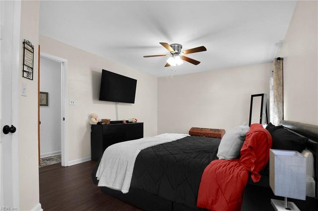 516 Elsie DR, Newport News, VA 23608