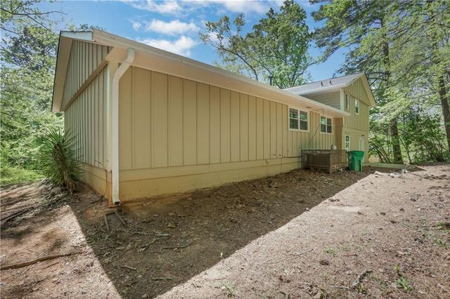 4329 Cedar Ridge Trail, Stone Mountain, GA 30083