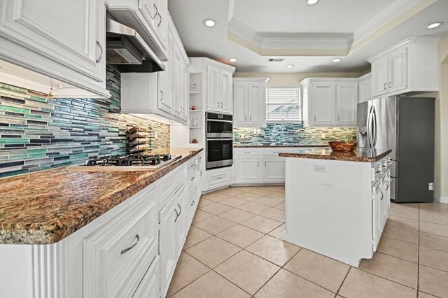 13514 Windlass Circle, Galveston, TX 77554