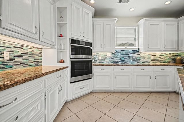 13514 Windlass Circle, Galveston, TX 77554