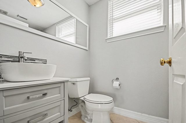 13514 Windlass Circle, Galveston, TX 77554