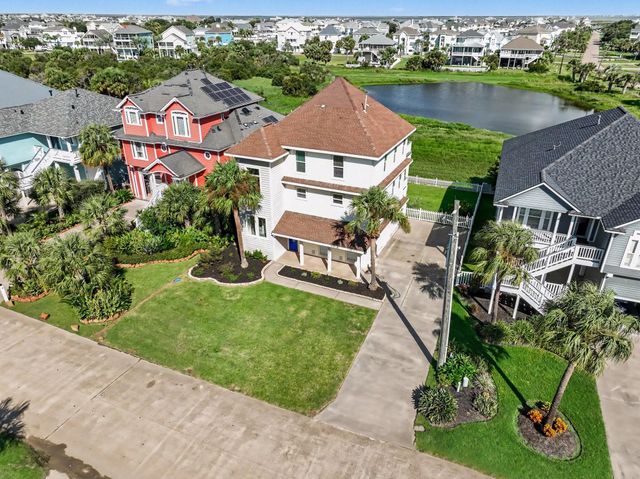 13514 Windlass Circle, Galveston, TX 77554