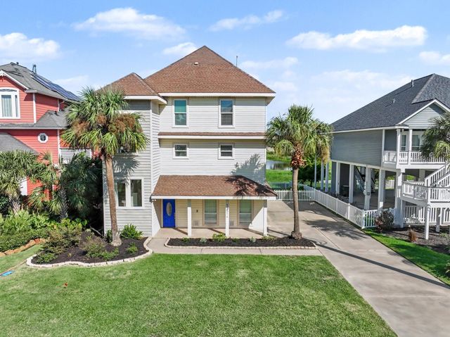 13514 Windlass Circle, Galveston, TX 77554