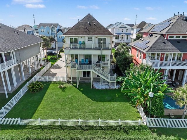 13514 Windlass Circle, Galveston, TX 77554
