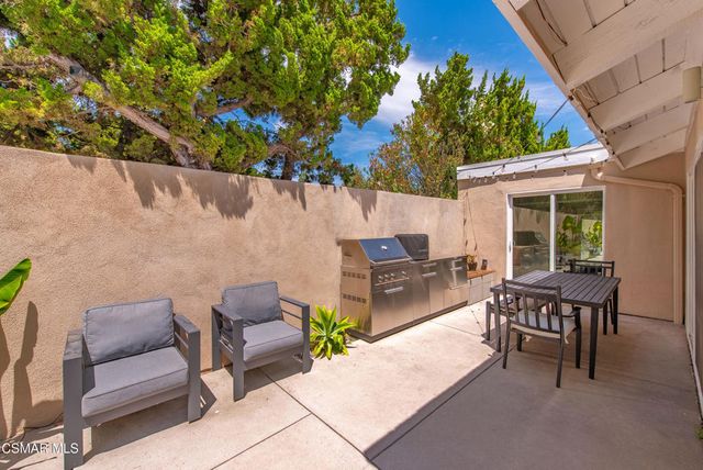 1017 Ashford Court, Westlake Village, CA 91361