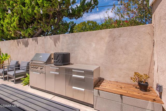 1017 Ashford Court, Westlake Village, CA 91361