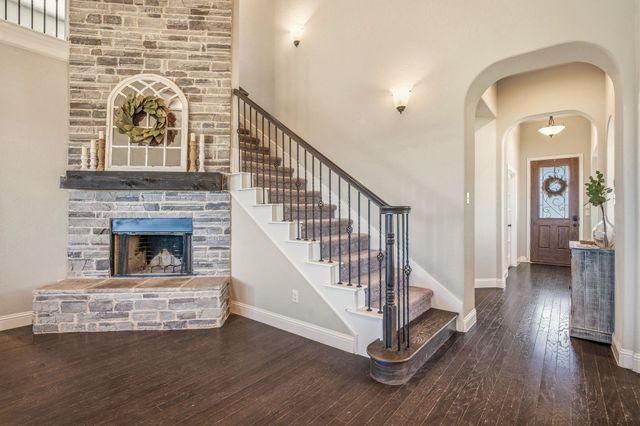 12301 Cedar Knoll Drive, Fort Worth, TX 76028