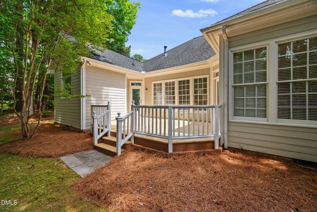 105 Parkvine Circle, Cary, NC 27519