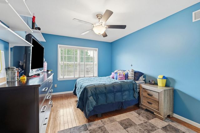1902 Kentfield Way, Goshen, IN 46526