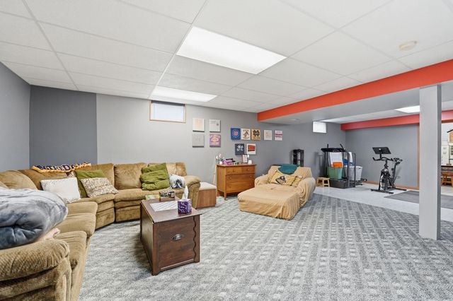 1902 Kentfield Way, Goshen, IN 46526