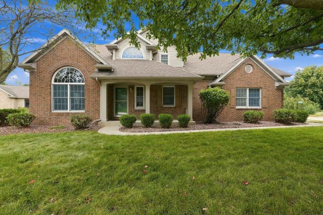 1902 Kentfield Way, Goshen, IN 46526