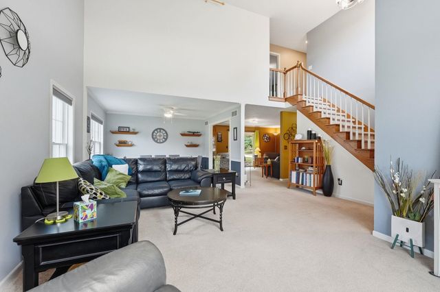 1902 Kentfield Way, Goshen, IN 46526