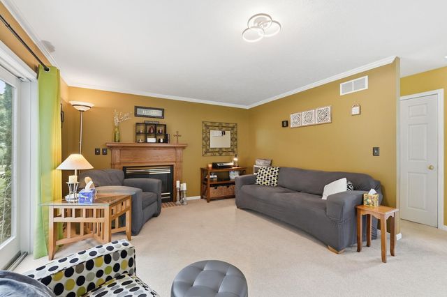 1902 Kentfield Way, Goshen, IN 46526