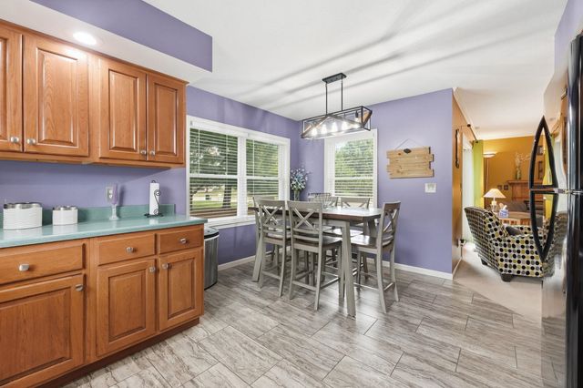 1902 Kentfield Way, Goshen, IN 46526