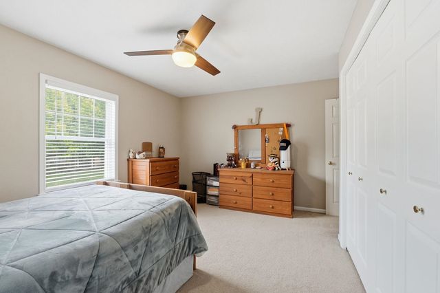 1902 Kentfield Way, Goshen, IN 46526